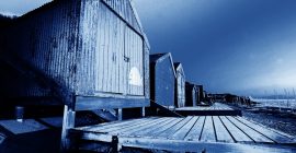 Monotone beach hut